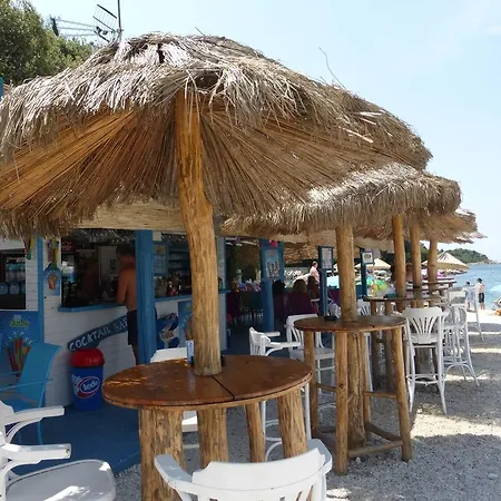 For Two 200m From The 아파트 *