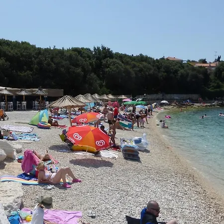 Apartman For Two 200m From The *