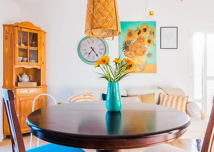 For Two 200m From The Daire